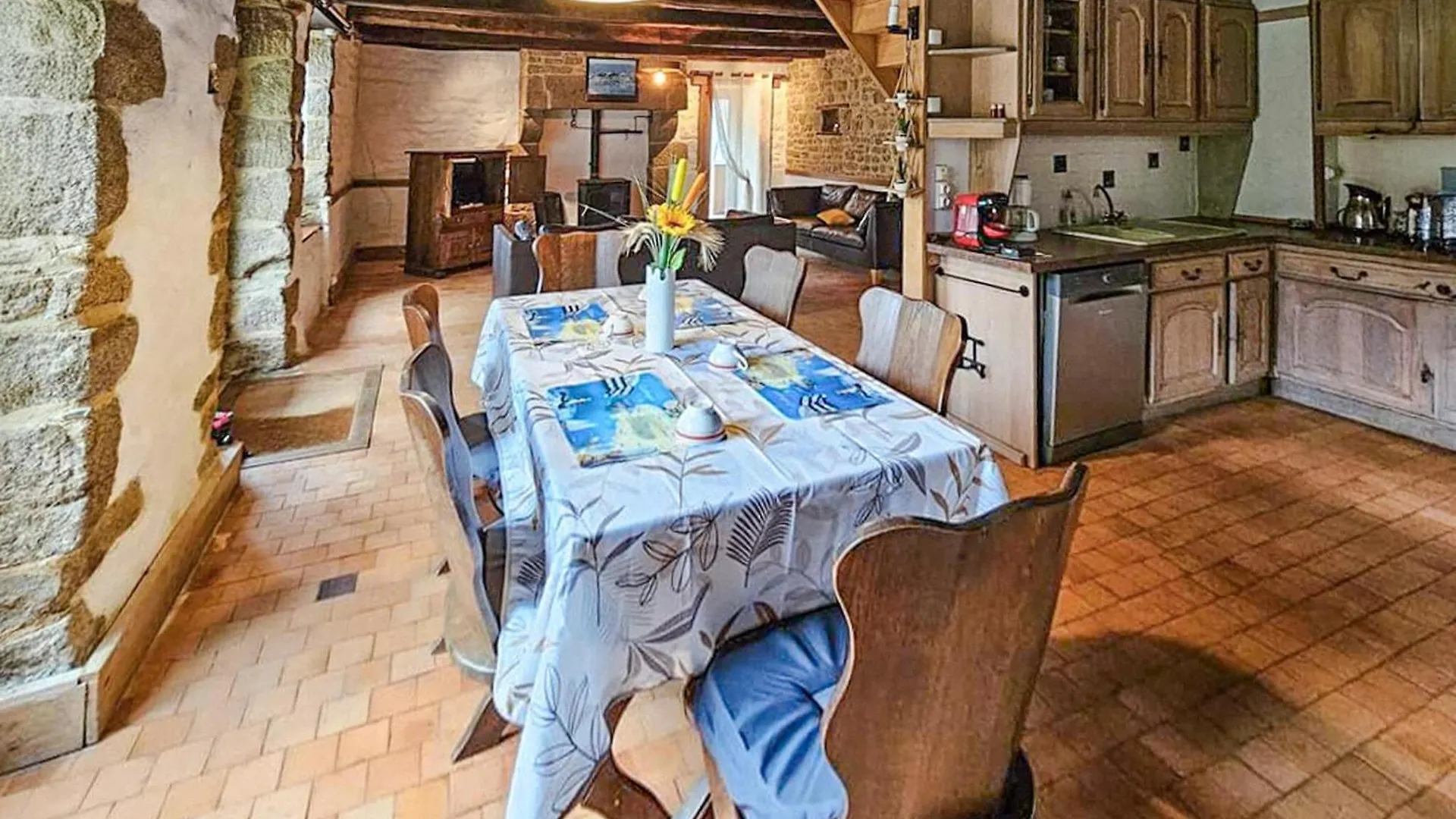 Holiday home Gorgeous Home In Noyal-Sous-Bazouges