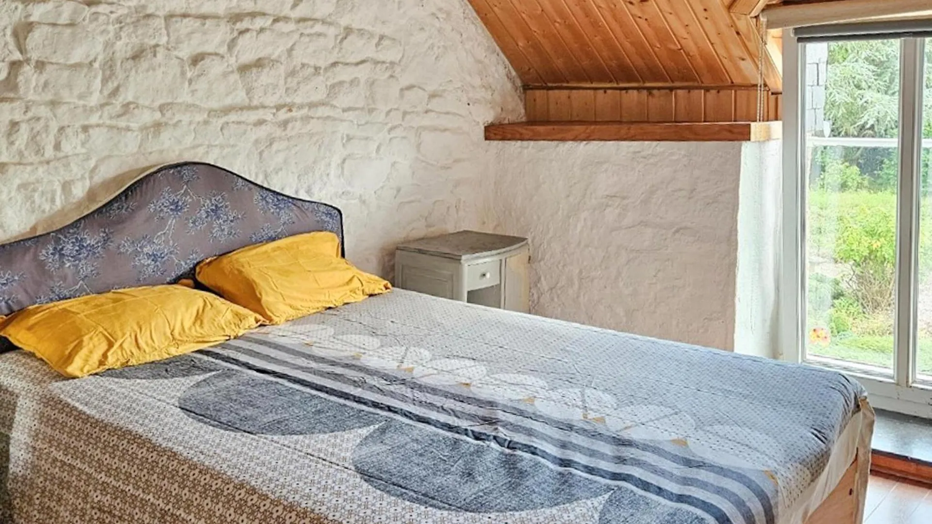 Holiday home Gorgeous Home In Noyal-Sous-Bazouges