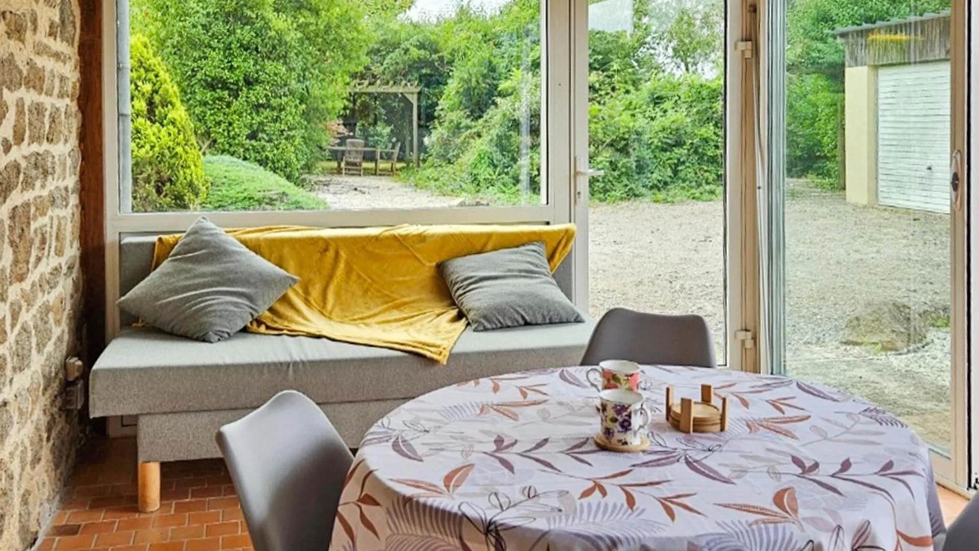 Gorgeous Home In Noyal-Sous-Bazouges